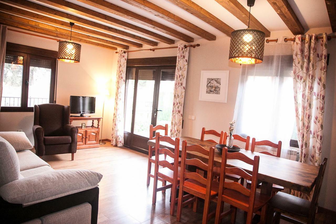 Apartamento El Palomar Ayllón エクステリア 写真